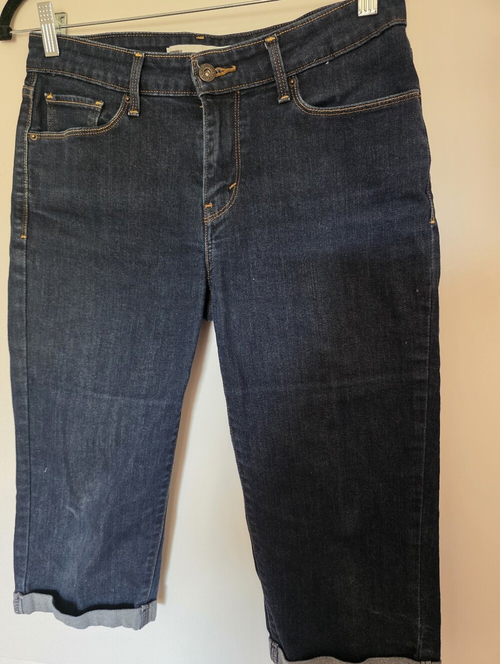 Levi's Womens Capri Cropped Jeans Straight Leg  Blue Stretch Denim Cuffed Hem 8